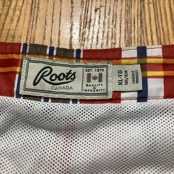 Roots Canada Plaid Swim Trunks Board Shorts Size XL - Picture 2 of 6